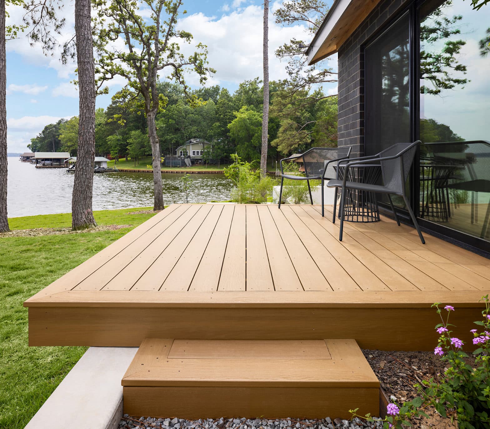 Banner Top-Rated Deck Remodel – We Serve Your Area!